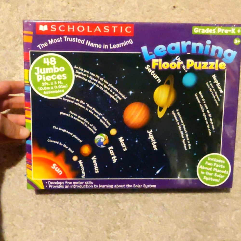 New in plastic. Scholastic Pre-K+ jumbo 48 pieces  floor puzzle of solar system